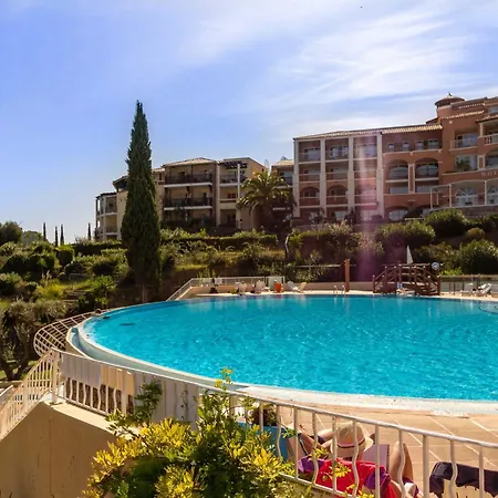 Cap Esterel 2 Pieces Avec Terrasse Vue Golf Et Parking - Fr-1-504-673 Saint-Raphaël