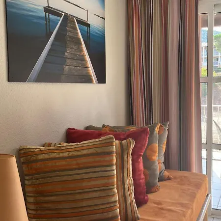 Apartment Confort 2 Pieces Avec Terrasse, Piscine Et Parking - Fr-1-504-673 *